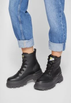 Buffalo Aspha - Enkellaarsjes Met Plateauzool - Black -Deals Shoes Store 00b6552892bb44e397fc9e1f4822fbe6