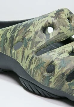 Keen Yogui Arts - Badslippers - Green 15 Keen Yogui Arts - Badslippers - Green -Deals Shoes Store 0245f22ed16647beb985d8fa4e395413