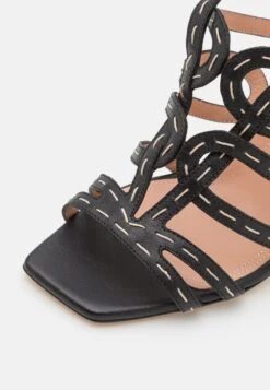 Alberta Ferretti Sandalen Met Hoge Hak - Black -Deals Shoes Store 07ecda0dd2ed4619ac402909c93a280f