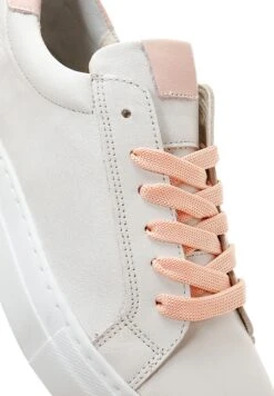 Sneakers Laag - Beige -Deals Shoes Store 0d3955fff6b141fda14bbc62184cbf8b