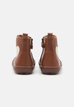 Bisgaard Emilie - Korte Laarzen - Cognac -Deals Shoes Store 16db18a9f10e46489e537ebbc3e1a341