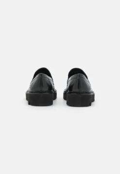 MELVIN & HAMILTON Jade 6 - Instappers - Black 9 MELVIN & HAMILTON Jade 6 - Instappers - Black -Deals Shoes Store 16dd0ee7d0674cc8a5279b4ffac56f2a