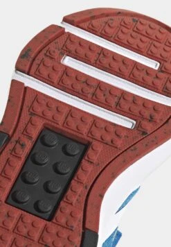 Adidas Sportswear X Lego® Tech Rnr Lifestyle Elastic Lace - Sneakers Laag - Shock Blue /Cloud White /Red -Deals Shoes Store 18a1558bc61442fdbaea93d43d331acf