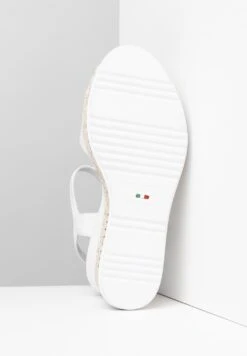 NeroGiardini Sandalen Met Sleehak - Bianco -Deals Shoes Store 1acdc71e5bbd4324b3719b8d28d73d06