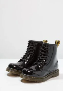 Dr. Martens 1460 J Patent - Veterboots - Schwarz -Deals Shoes Store 2950accb9abd4f38948db81c33501a61