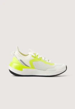Oysho U Run Stb - Sneakers Laag - Neon Yellow -Deals Shoes Store 2d02692365ee4d8d9d8a51cdec929e91