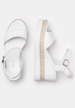NeroGiardini Sandalen Met Sleehak - Bianco -Deals Shoes Store 342404f9ac684b799f4f6e28308e860a