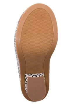 Sandalen Met Hoge Hak - Beige 8 Sandalen Met Hoge Hak - Beige -Deals Shoes Store 359071700c674616bf2459daec88a852