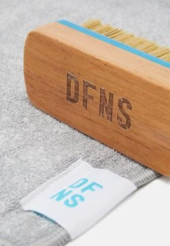 Sneaker Care Kit Set - Verzorgingsproducten - Black/Multi-Coloured -Deals Shoes Store 367f3eb2ddb249ea8c7cd8396695e309