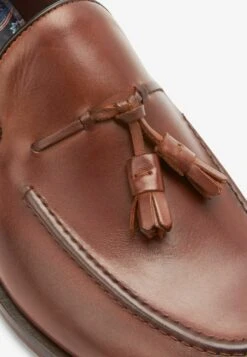 Next SignatureStandard - Instappers - Tan Brown -Deals Shoes Store 3c6c4e9416074b5f8b93b7d754786848