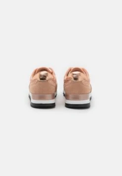 Sneakers Laag -Rose Gold -Deals Shoes Store 3ca4a9360be44715bf785b5e395bbc09