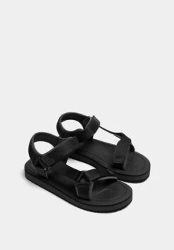 PULL & BEAR Contrast Technical - Sandalen - Black -Deals Shoes Store 3ddeb430b6874407b6b5d45a7ba0e77b