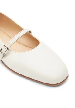 Lottusse Goya - Ballerina'S Met Enkelbandjes - White 11 Lottusse Goya - Ballerina'S Met Enkelbandjes - White -Deals Shoes Store 3f973f301a3f4192b71c5548d0a39aaa