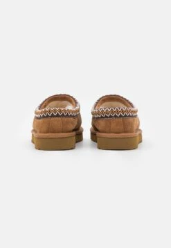 Ugg Tasman - Pantoffels - Chestnut -Deals Shoes Store 4179e933c68b4d51a5b159417623f4d3