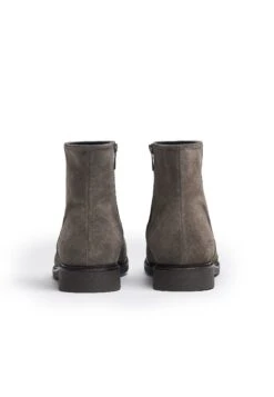 Sotogrande - Korte Laarzen - Caribou Suede 13 Sotogrande - Korte Laarzen - Caribou Suede -Deals Shoes Store 485f8e6a680b4d7593ab54a967d182f6