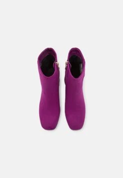 Marco Tozzi Korte Laarzen - Grape -Deals Shoes Store 4f5d29425d3740c08192ef66f38a878f