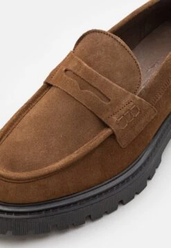 Les Deux Tatum Loafer - Instappers - Brown Cub 11 Les Deux Tatum Loafer - Instappers - Brown Cub -Deals Shoes Store 5b095e4fad5f4f3081c28a4cfa6591bf