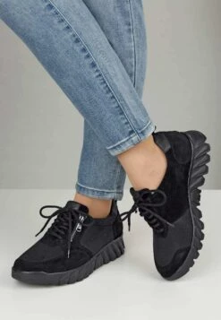 WALDLÄUFER Sneakers Laag - Schwarz