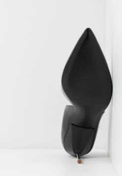 Kurt Geiger London Bond- Hoge Hakken - Black -Deals Shoes Store 5e9640d40362487b8ce1a20cc6007d2a