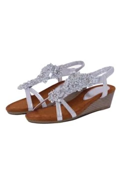 Cevedo Low With Diamante Flowers Detail - Sandalen Met Sleehak - Silver