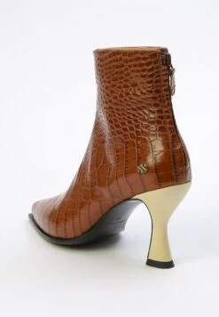 Korte Laarzen - Brown 11 Korte Laarzen - Brown -Deals Shoes Store 716098619c2140718497d1bed3c4725f