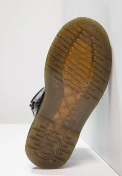 Dr. Martens 1460 J Patent - Veterboots - Schwarz -Deals Shoes Store 77008e5b200e45f59db9427201e972b7