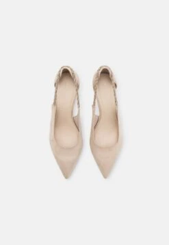 Tamaris Klassieke Pumps - Ivory -Deals Shoes Store 7b8a956e522f4e06a0abbb341fcb8028