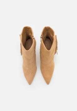 Guess Sidone - Enkellaarsjes Met Hoge Hak - Brown -Deals Shoes Store 7ea384c78baf43af8726c6ae420db69f