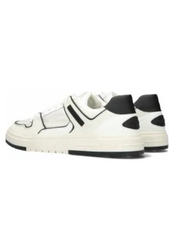 Guess Cento Maat 4 - Sneakers Laag - Wit -Deals Shoes Store 8184d3f6436e496bab933c3daa22026a