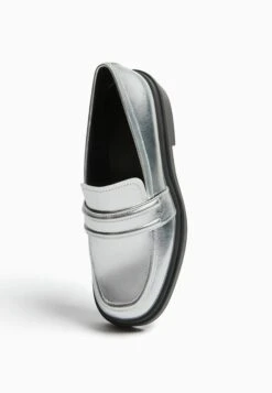 BERSHKA Penny Strap - Instappers - Silver Coloured -Deals Shoes Store 8db1883c623d4d19a6975e2e8ca018b3