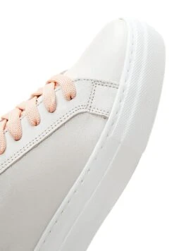 Sneakers Laag - Beige -Deals Shoes Store 905353fe70984e1db0bbfe4b89aea021