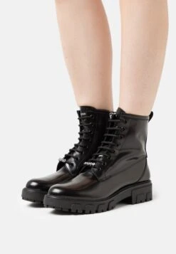 Hugo Axel - Veterboots - Black