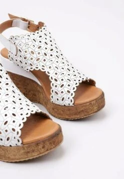 Sandalen Met Sleehak - White -Deals Shoes Store 994a5dc5425e4ed2a0c36a67dfb76d6c