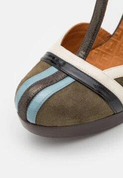 Chie Mihara Yarmin - Plateaupumps - Military/Iron/Leche/Black/Lake -Deals Shoes Store b878f9be466e4264bda1c96d60e76e32