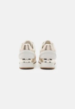 MICHAEL Michael Kors Billie Trainer - Sneakers Laag - Cream 10 MICHAEL Michael Kors Billie Trainer - Sneakers Laag - Cream -Deals Shoes Store cb7448299807433b8ed853d2ae436185