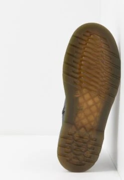 Dr. Martens Chelsea Boot Youth - Korte Laarzen - Black -Deals Shoes Store e293d87ceb8440f199e9fc5d574d7963