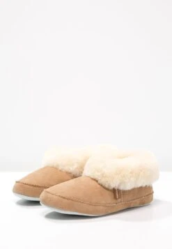 Shepherd Emmy - Pantoffels - Chestnut -Deals Shoes Store e3da3162b83e4b51bfee4d89cfd88223