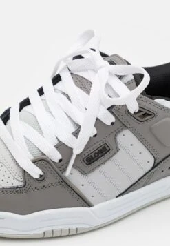 Globe Fusion - Skateschoenen - Grey/Fade 11 Globe Fusion - Skateschoenen - Grey/Fade -Deals Shoes Store e5ee78f3eec249288fc23a3a9191f3b1