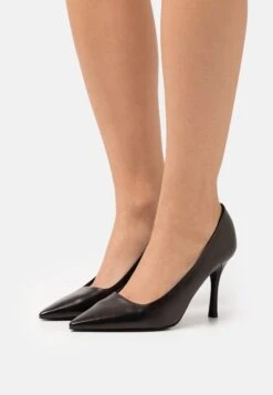 Furla Code Decollete - Klassieke Pumps - Nero