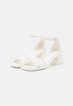 Call It Spring Vickie - Sandalen - White 8 Call It Spring Vickie - Sandalen - White -Deals Shoes Store ff5ed983b9a84557bec1a4ddcc333b69